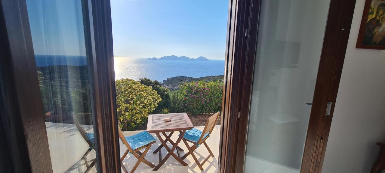 Guest House Villa Il Gabbiano ポンツァ エクステリア 写真
