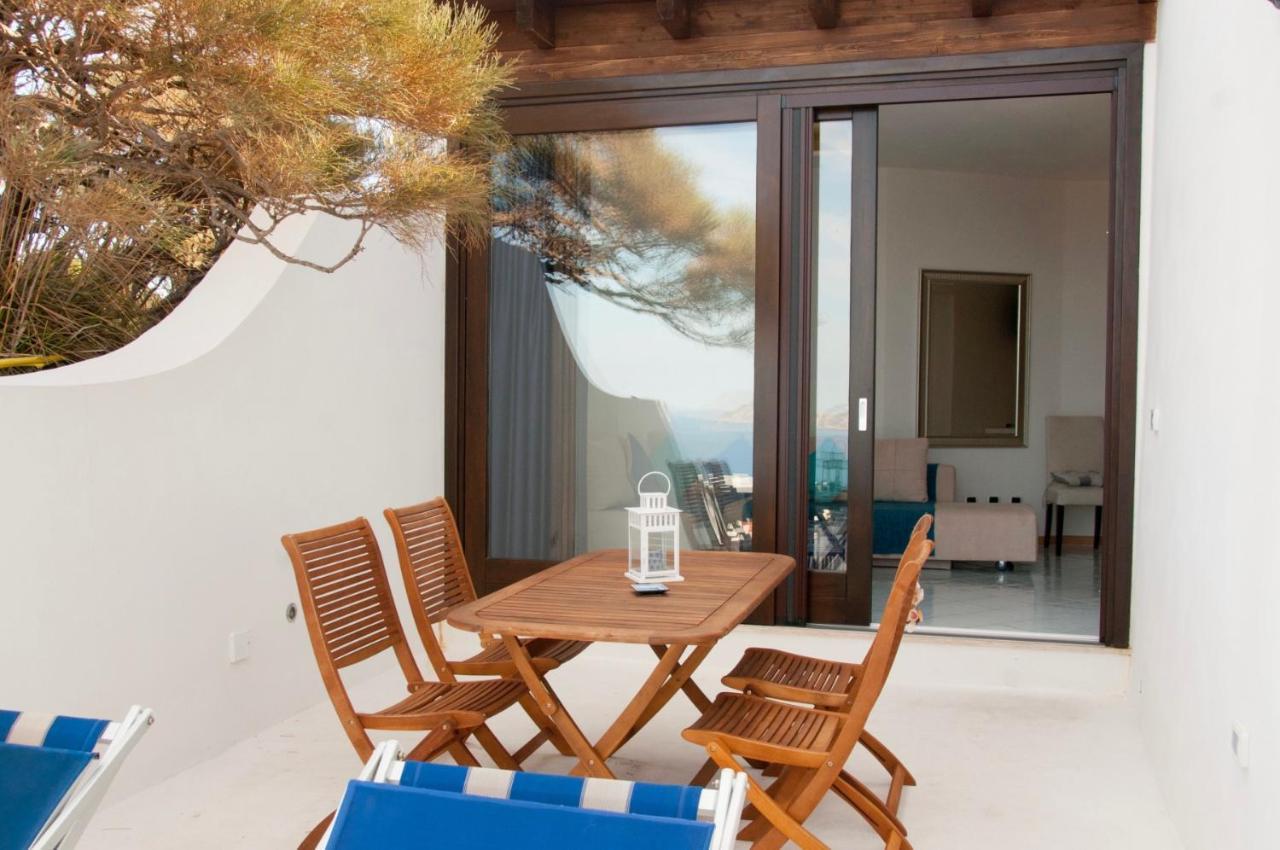 Guest House Villa Il Gabbiano ポンツァ エクステリア 写真