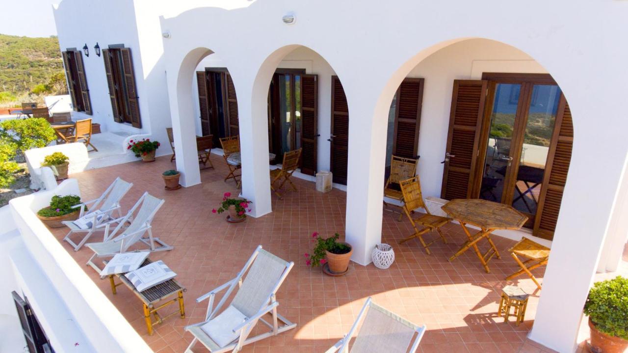 Guest House Villa Il Gabbiano ポンツァ エクステリア 写真
