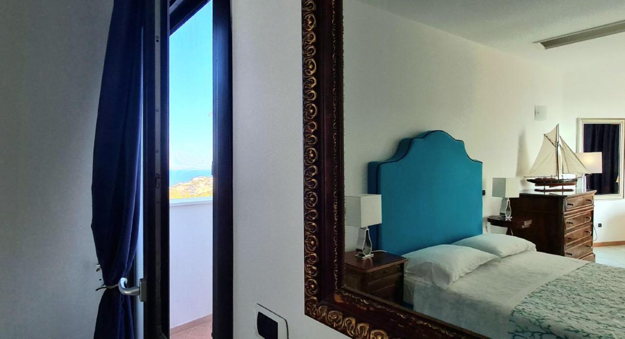 Guest House Villa Il Gabbiano ポンツァ エクステリア 写真